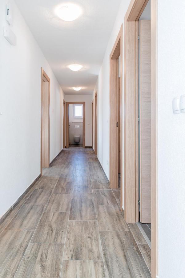 Apartments Zilic Kastel Stari ภายนอก รูปภาพ