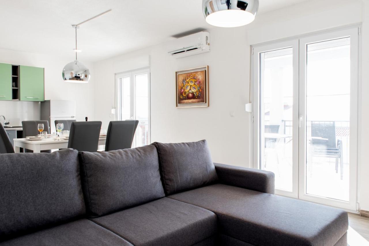 Apartments Zilic Kastel Stari ภายนอก รูปภาพ
