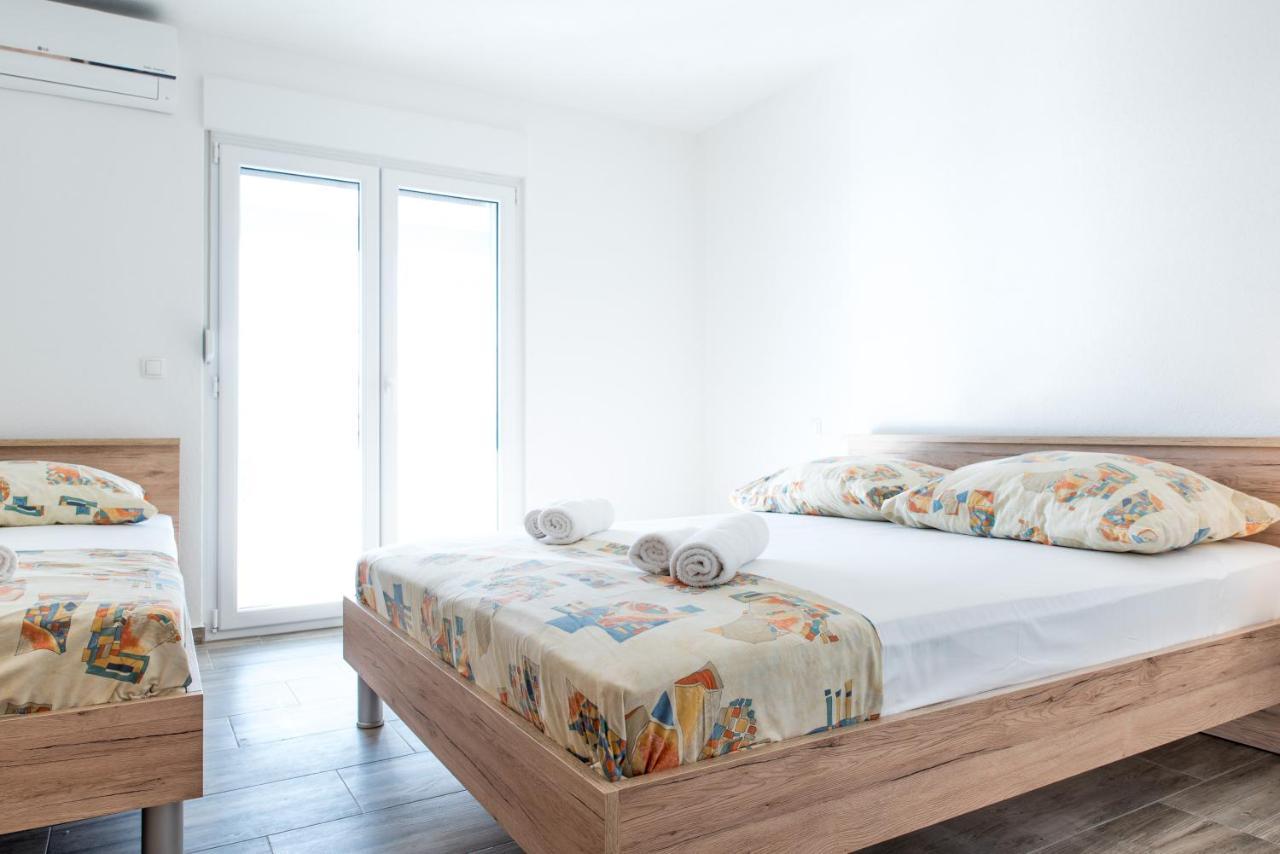 Apartments Zilic Kastel Stari ภายนอก รูปภาพ