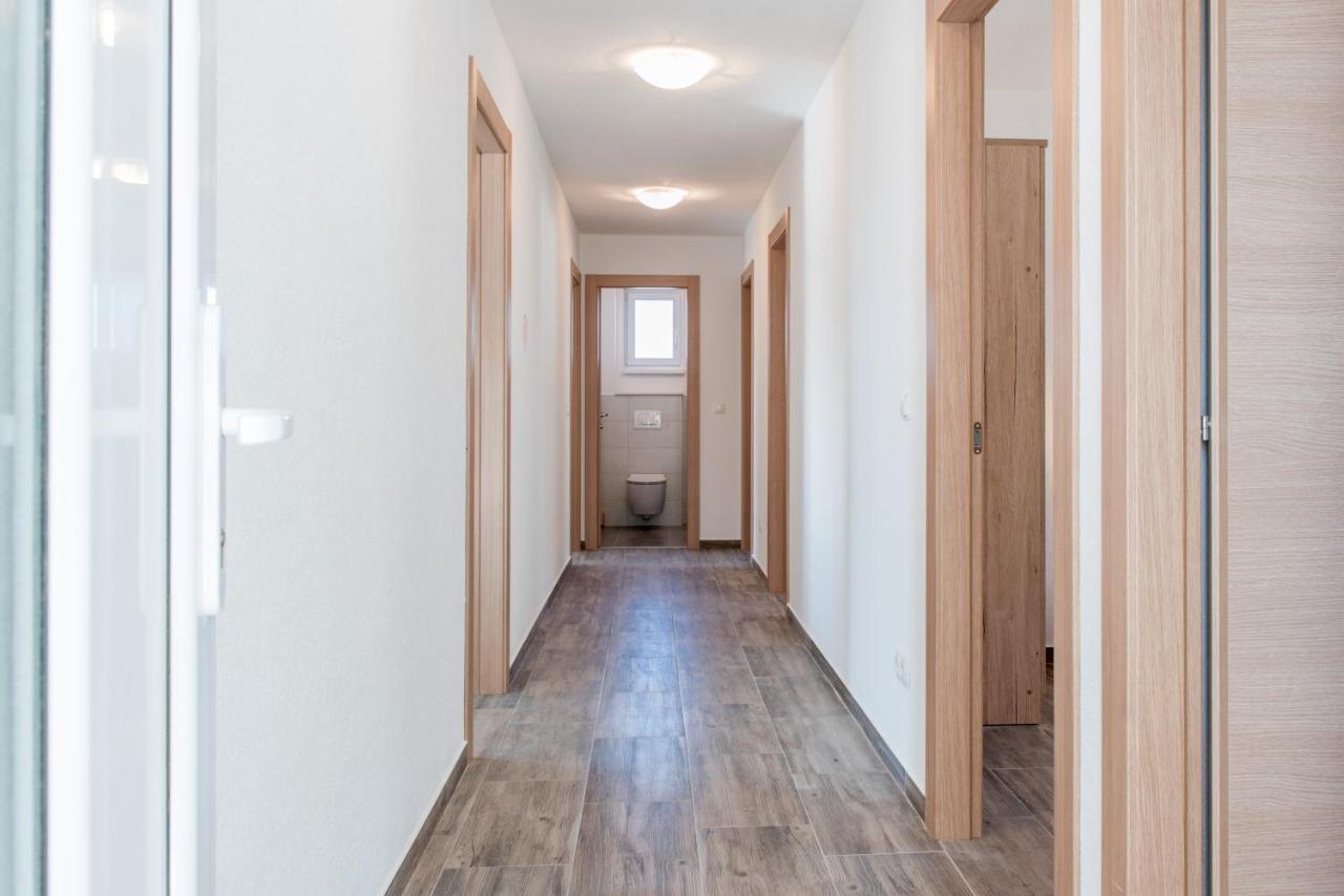 Apartments Zilic Kastel Stari ภายนอก รูปภาพ