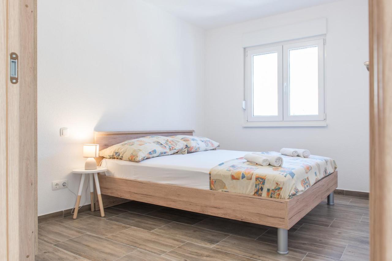 Apartments Zilic Kastel Stari ภายนอก รูปภาพ