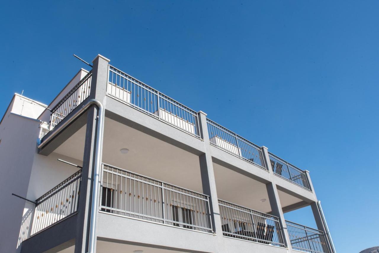 Apartments Zilic Kastel Stari ภายนอก รูปภาพ